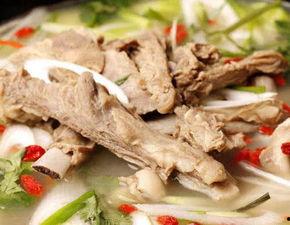 瓜干给羊吃,传统饲料新篇章