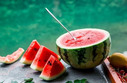 吃瓜的古诗,品味诗中的清凉夏日